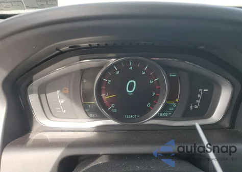 2014 Volvo Xc60 T6 из США, поврежденный, VIN YV4902DZ7E2539882